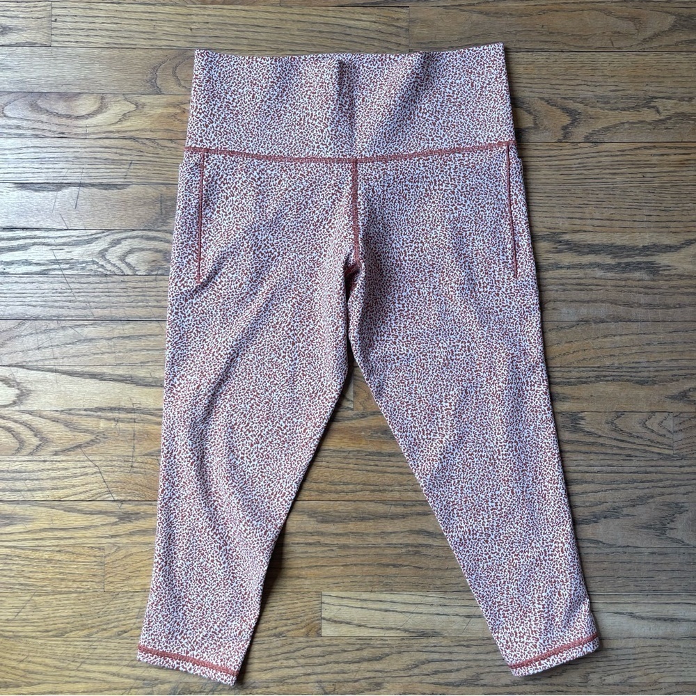 NEW Athleta Salutation Stash II Textured Tight Animal Print White Size 1X NWOT